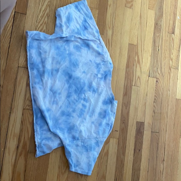 t-shirt - Picture 2 of 2